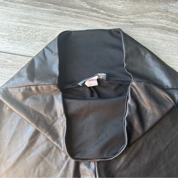 Sakkas Faux Leather High Waist Leggings Made in USA - Picture 10 of 12